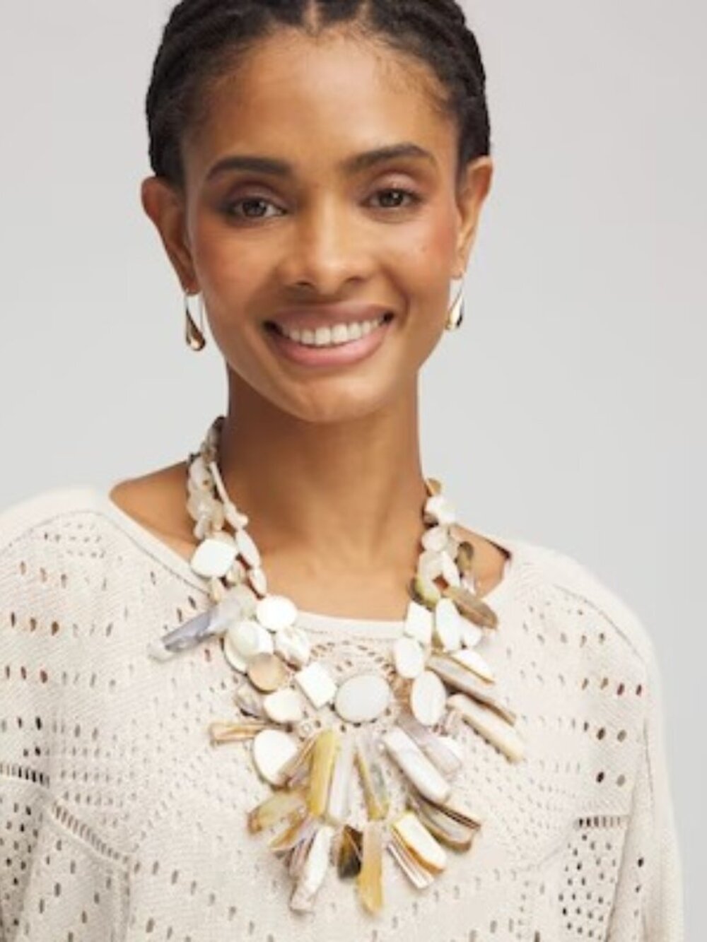 NWOT CHICO'S Chico's Originals Shell & Quartz Stone Bib Necklace.
